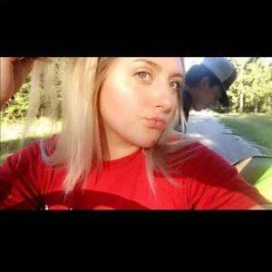 Meet your Posher, Kaitlyn